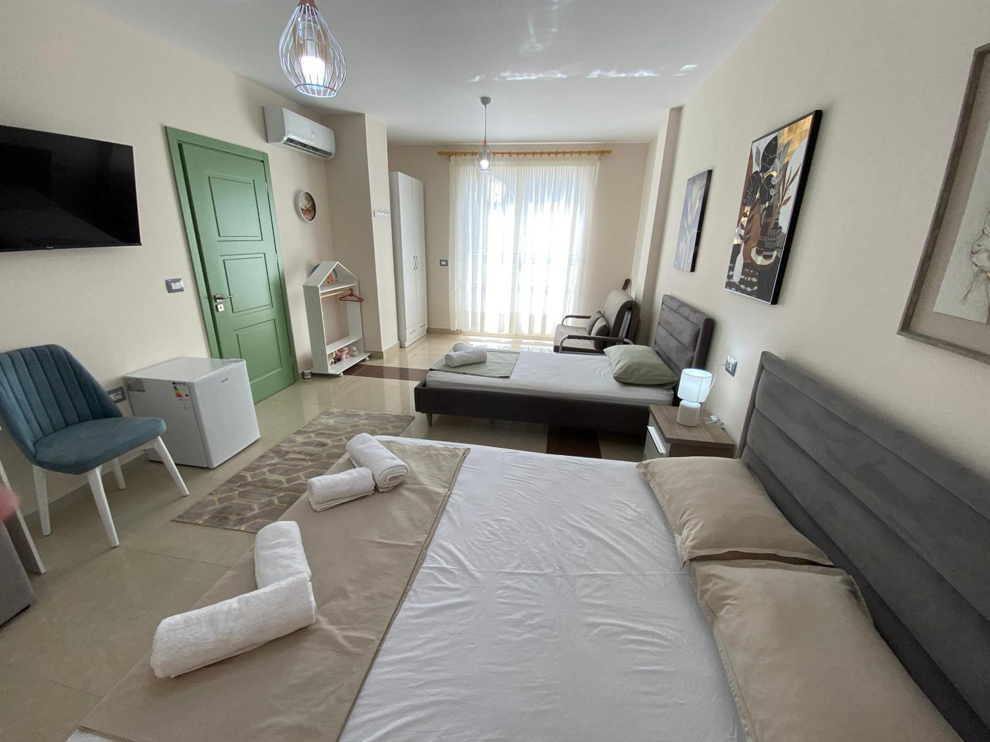 Tinas Rooms Durrës Exterior foto